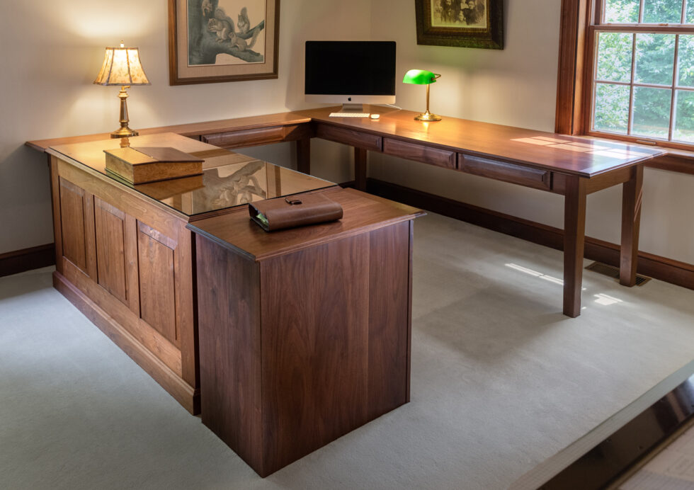 office-desk-walnut-5047-1000-980x692